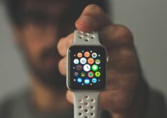 Apple Watch voleur aéroport bagage localisation Find my localiser