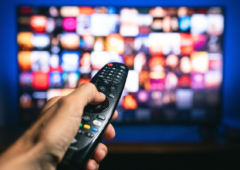 IPTV illégal boîtiers Facebook