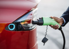 Tesla prend feu superchargeur