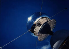 Satellite Vanguard 1