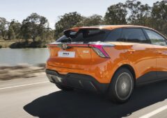 Voiture électrique MG4